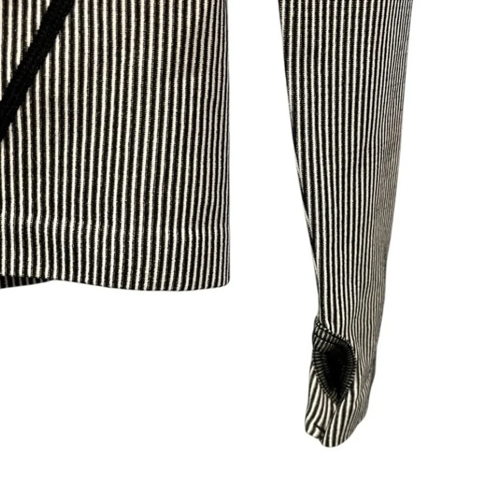 Blanc Noir Set Of 2 Gray Black Long Sleeve Athletic Shirts Size Medium - Picture 3 of 5